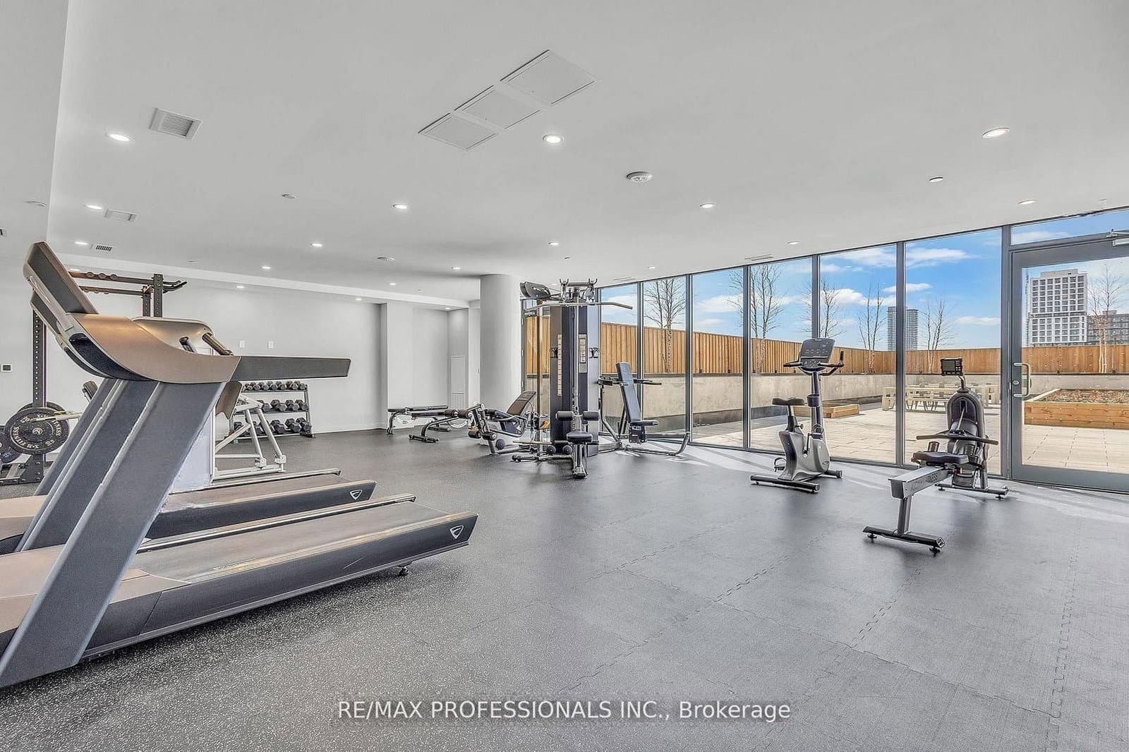 859 The Queensway, Unit 313 thumbnail 30