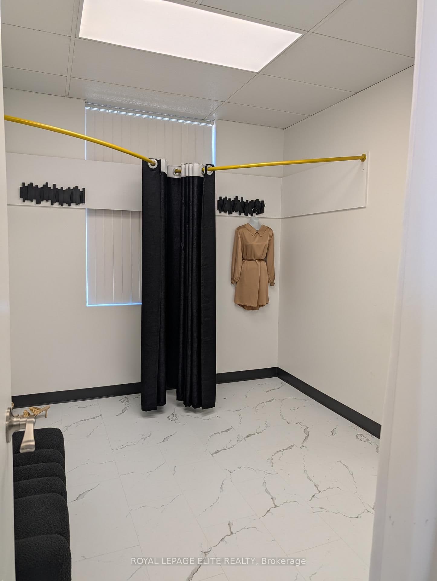 700 DUNDAS Street E, Unit 202 thumbnail 6