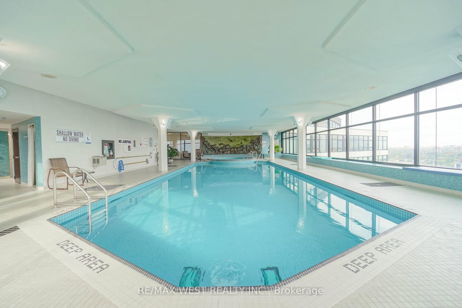 1300 Bloor Street, Unit 1709 thumbnail 11