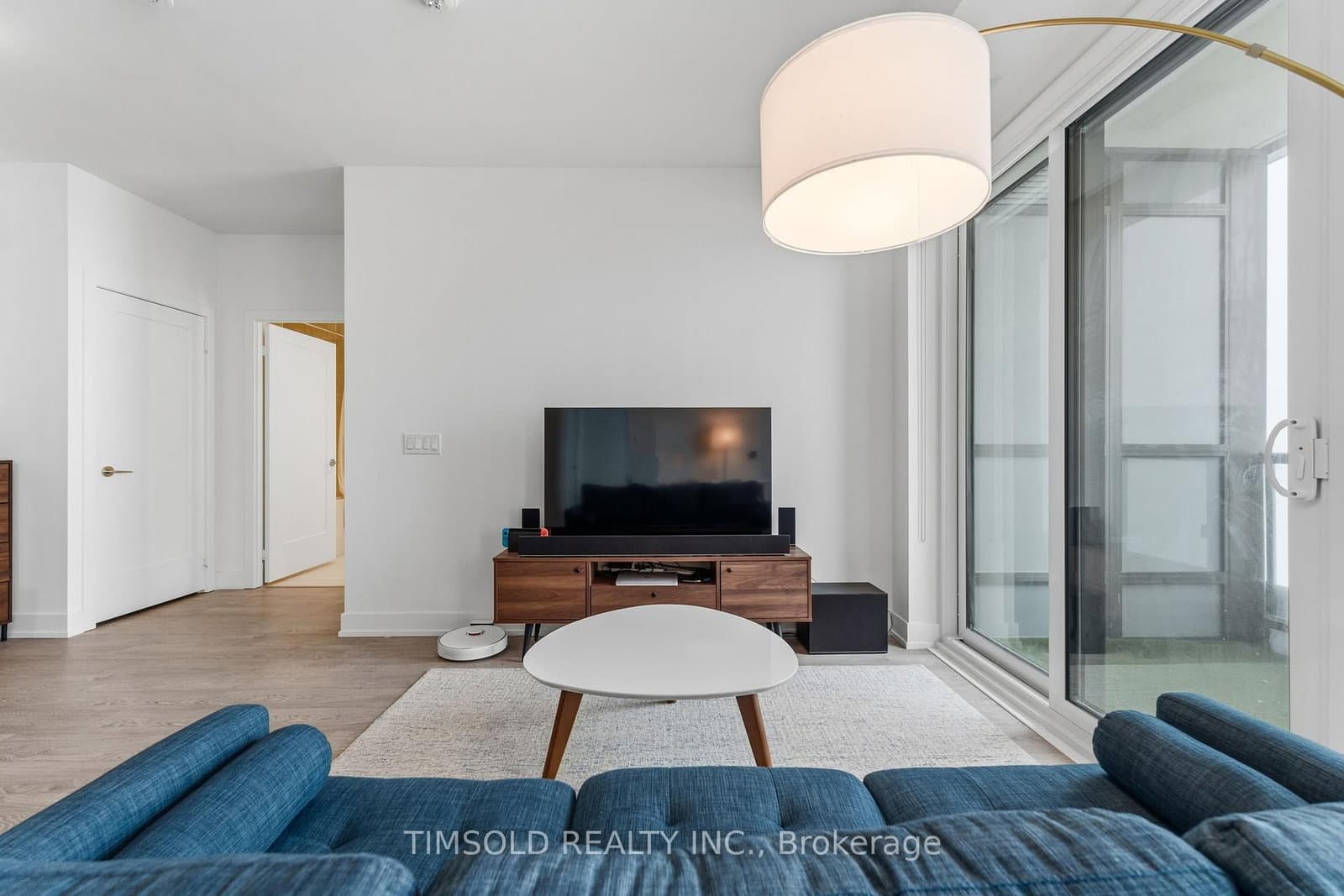 5 Mabelle Avenue, Unit 4136 thumbnail 12
