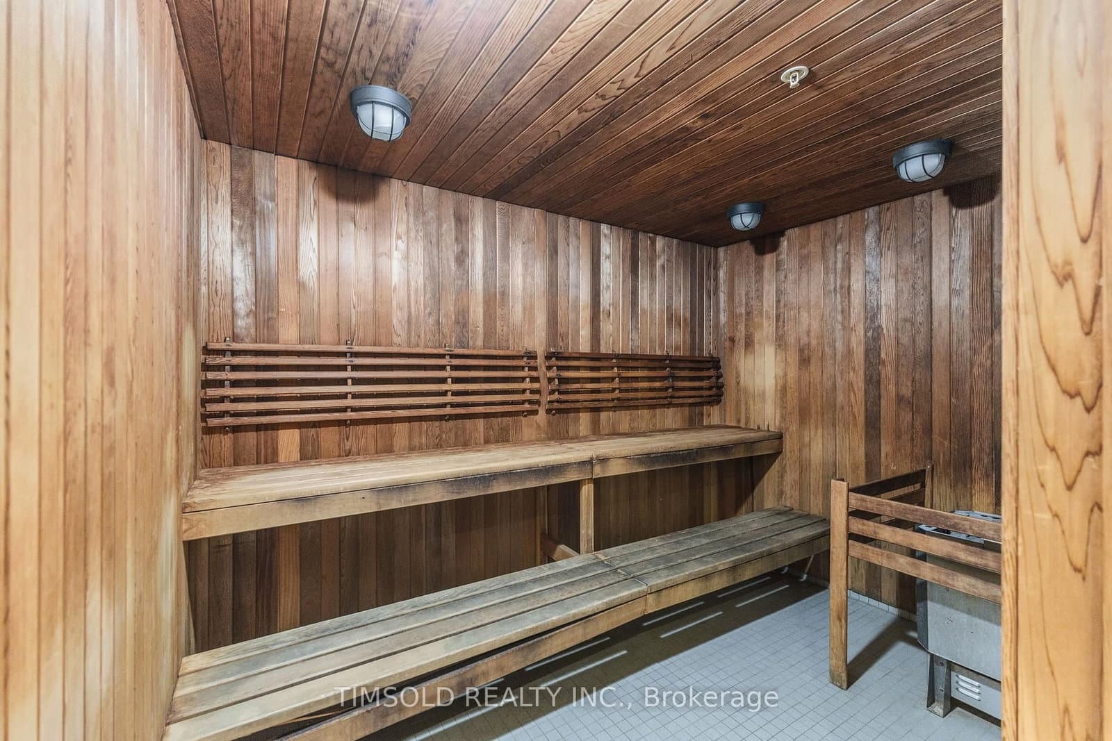 5 Mabelle Avenue, Unit 4136 thumbnail 36