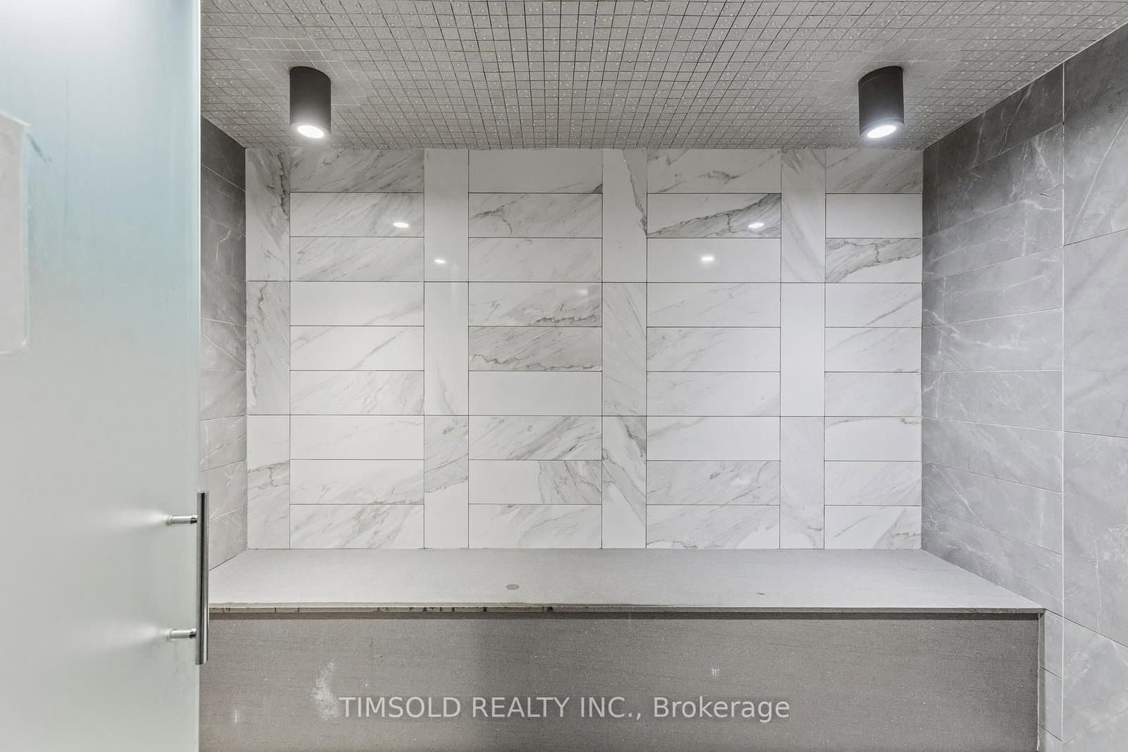 5 Mabelle Avenue, Unit 4136 thumbnail 37