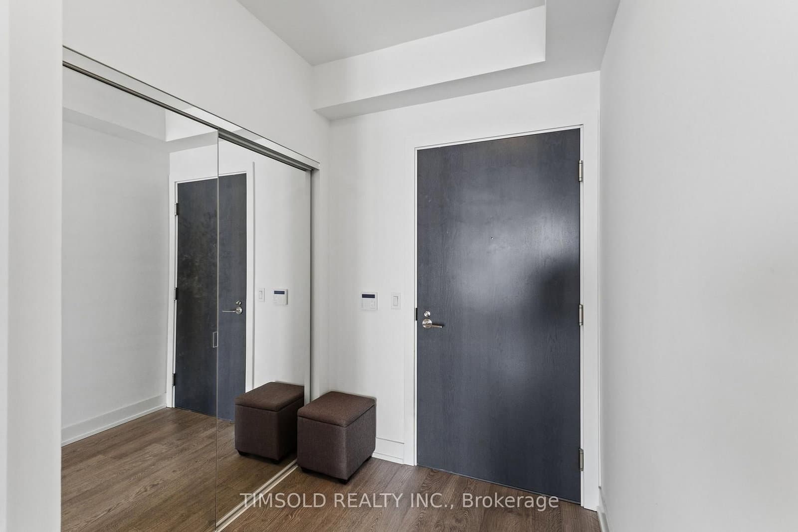 5 Mabelle Avenue, Unit 4136 thumbnail 5