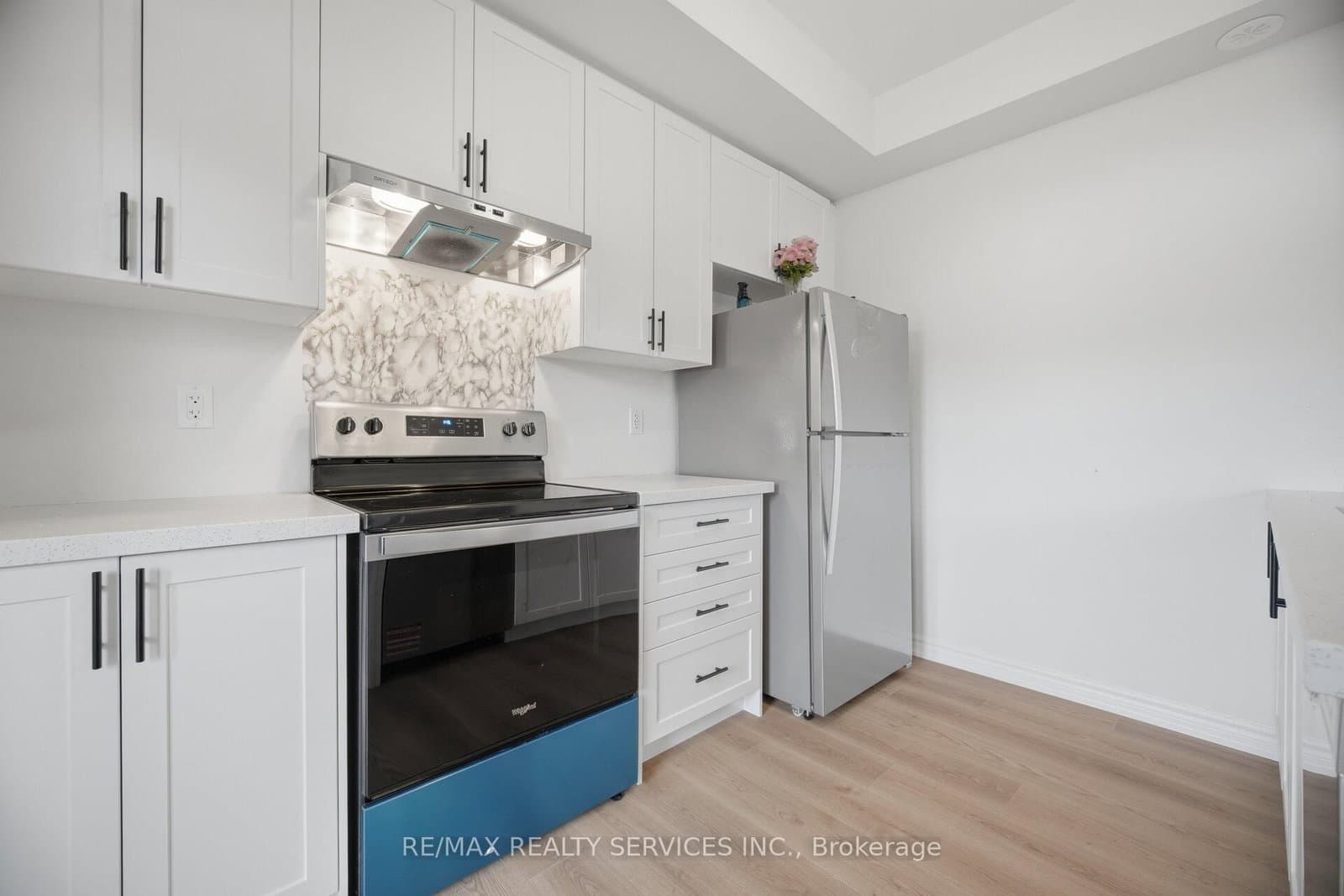 581 Tim Manley Avenue S thumbnail 18