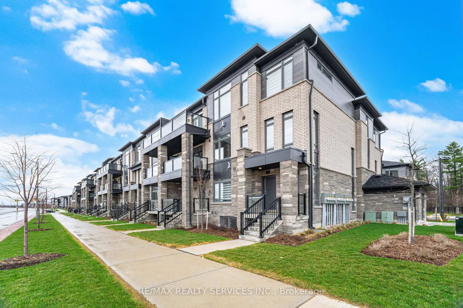 581 Tim Manley Avenue S thumbnail 6