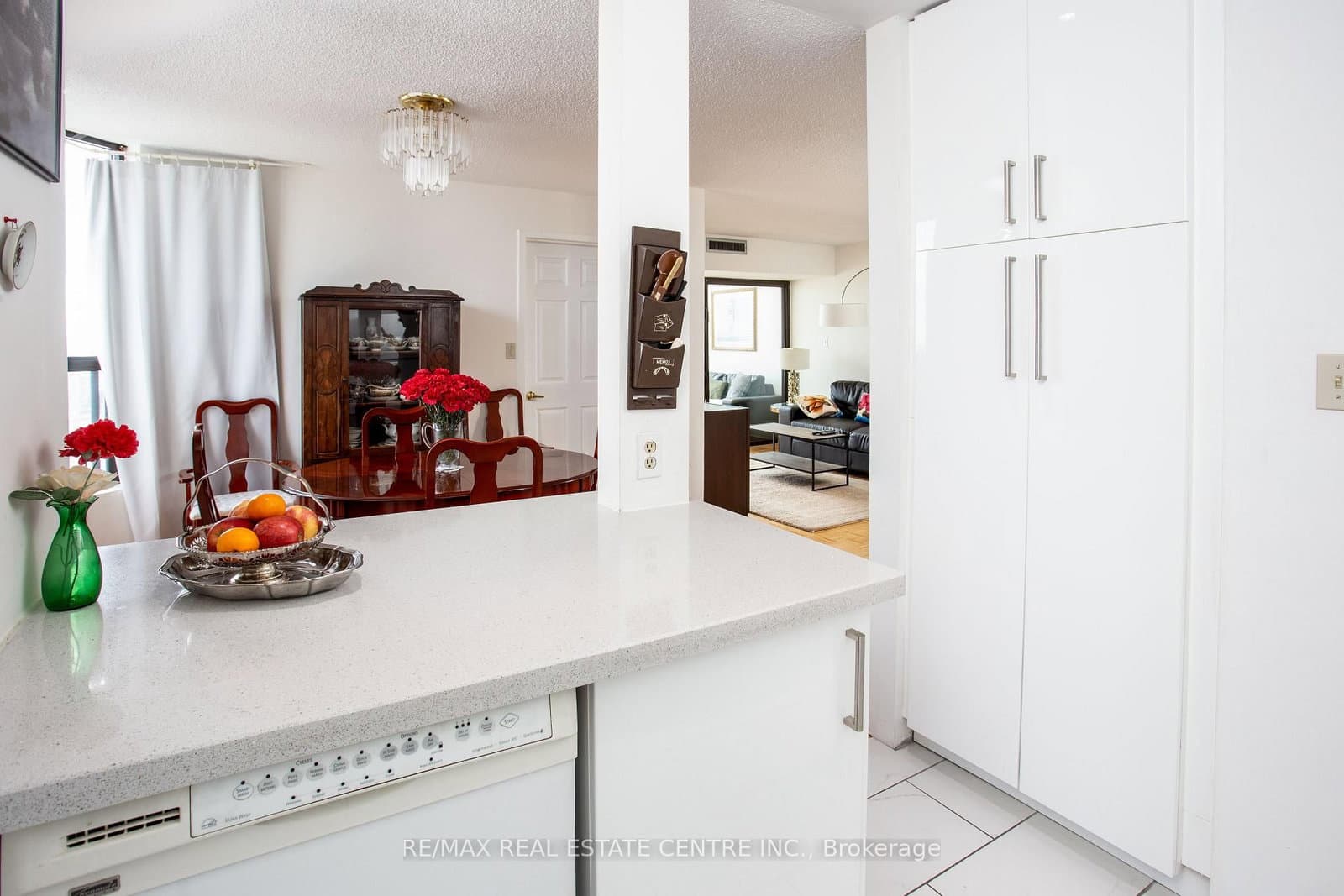 25 Agnes Street, Unit PH06(1206) thumbnail 2