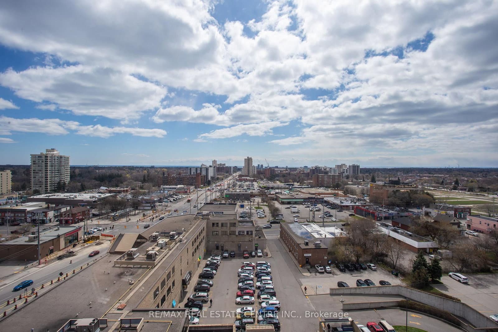 25 Agnes Street, Unit PH06(1206) thumbnail 8