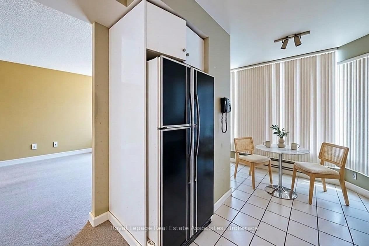 1 Palace Pier Court, Unit 2407 thumbnail 15