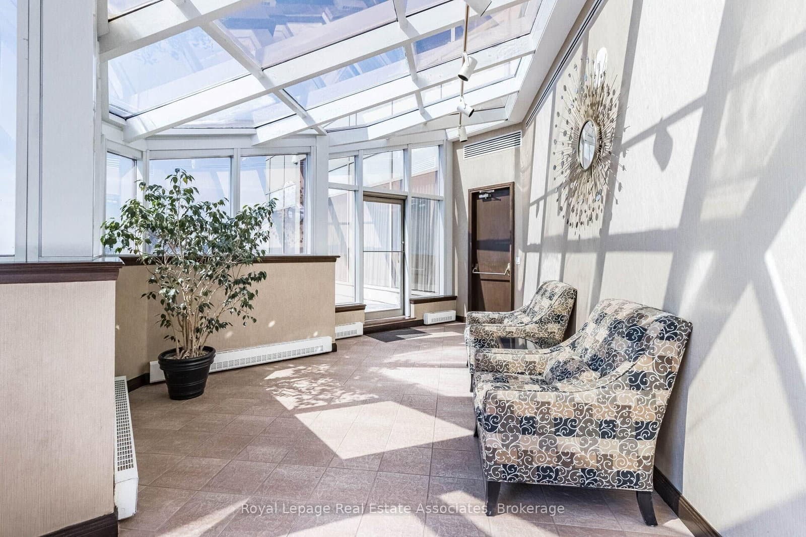 1 Palace Pier Court, Unit 2407 thumbnail 26
