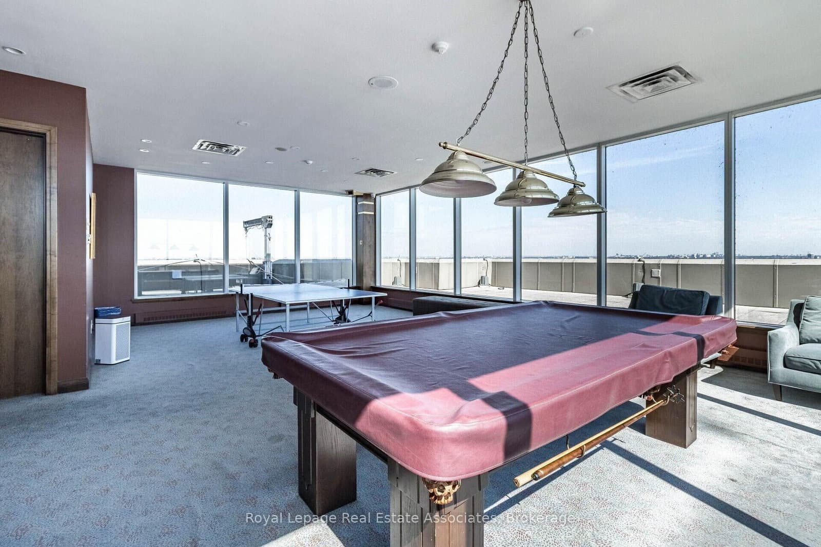 1 Palace Pier Court, Unit 2407 thumbnail 31