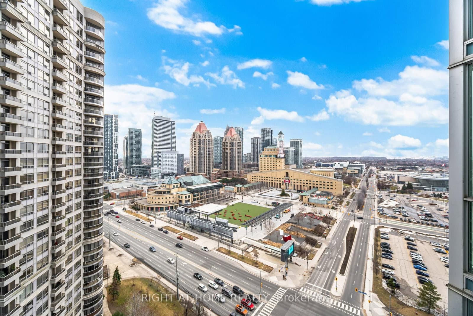 3939 Duke Of York Boulevard, Unit 1909 thumbnail 32
