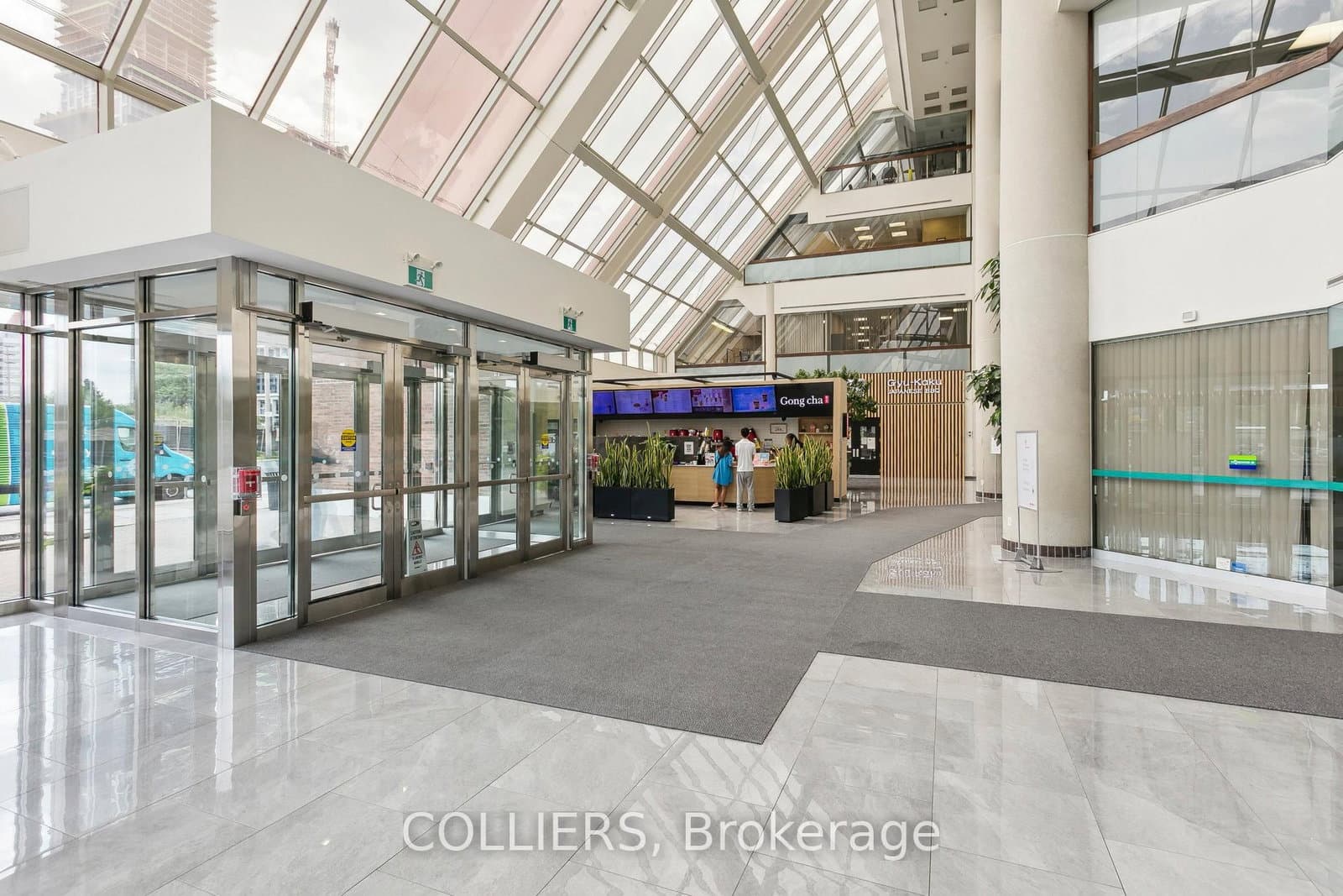 50 Burnhamthorpe Road W, Unit 1201 thumbnail 4