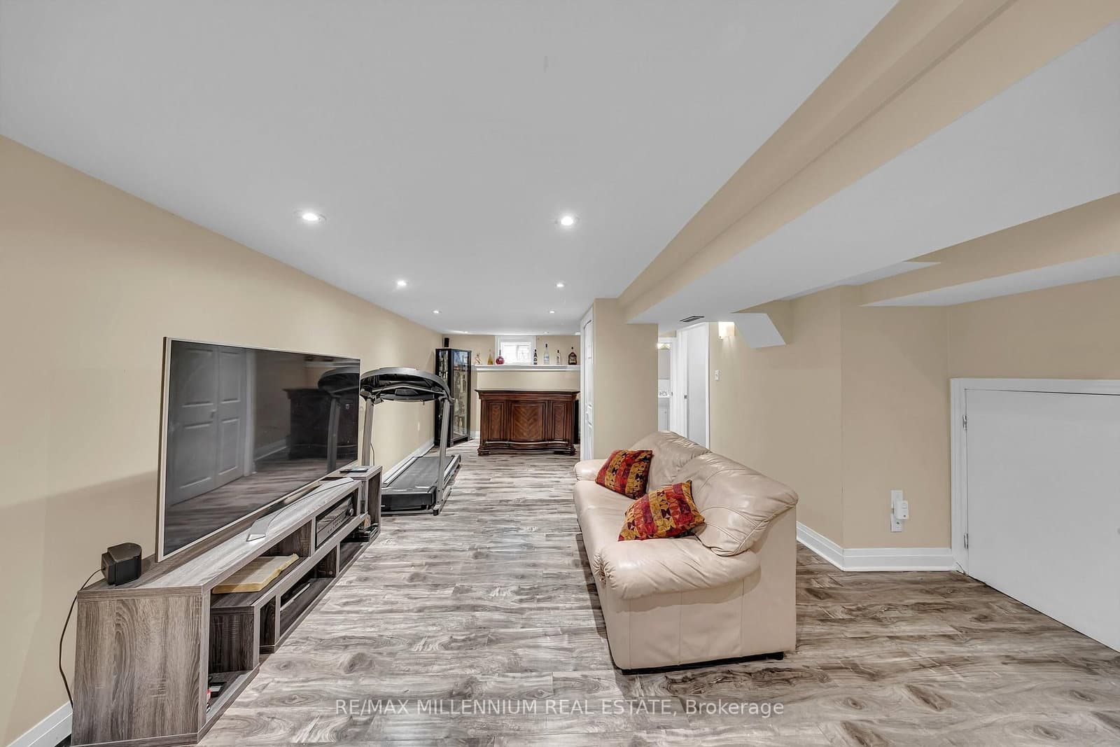 10 Grandravine Drive, Unit 5 thumbnail 23