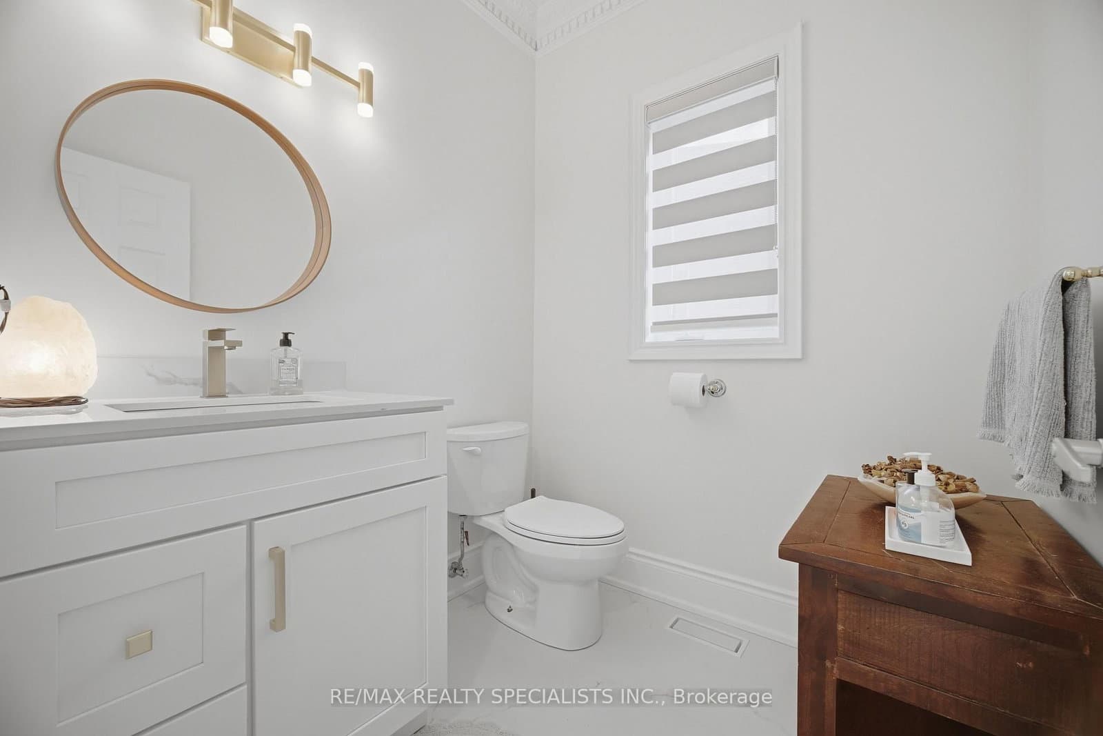 57 Fairview Road W thumbnail 18