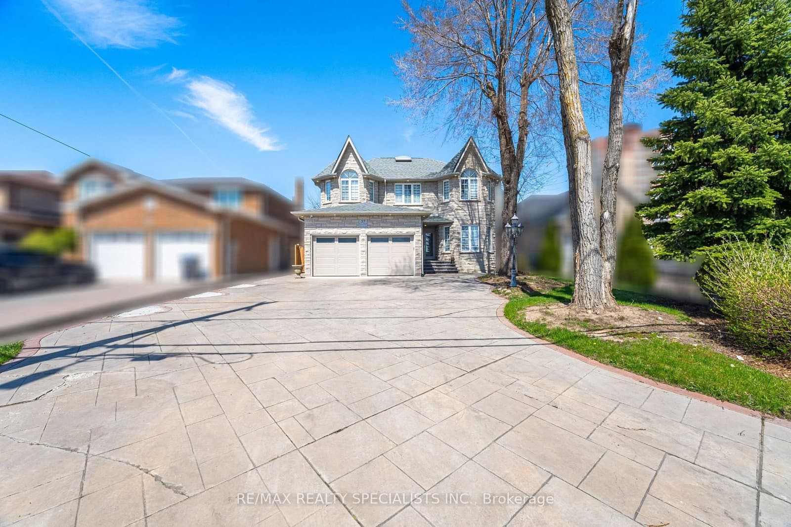 57 Fairview Road W thumbnail 2