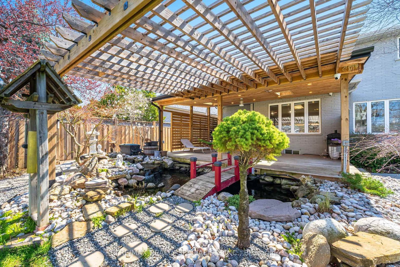 57 Fairview Road W thumbnail 45