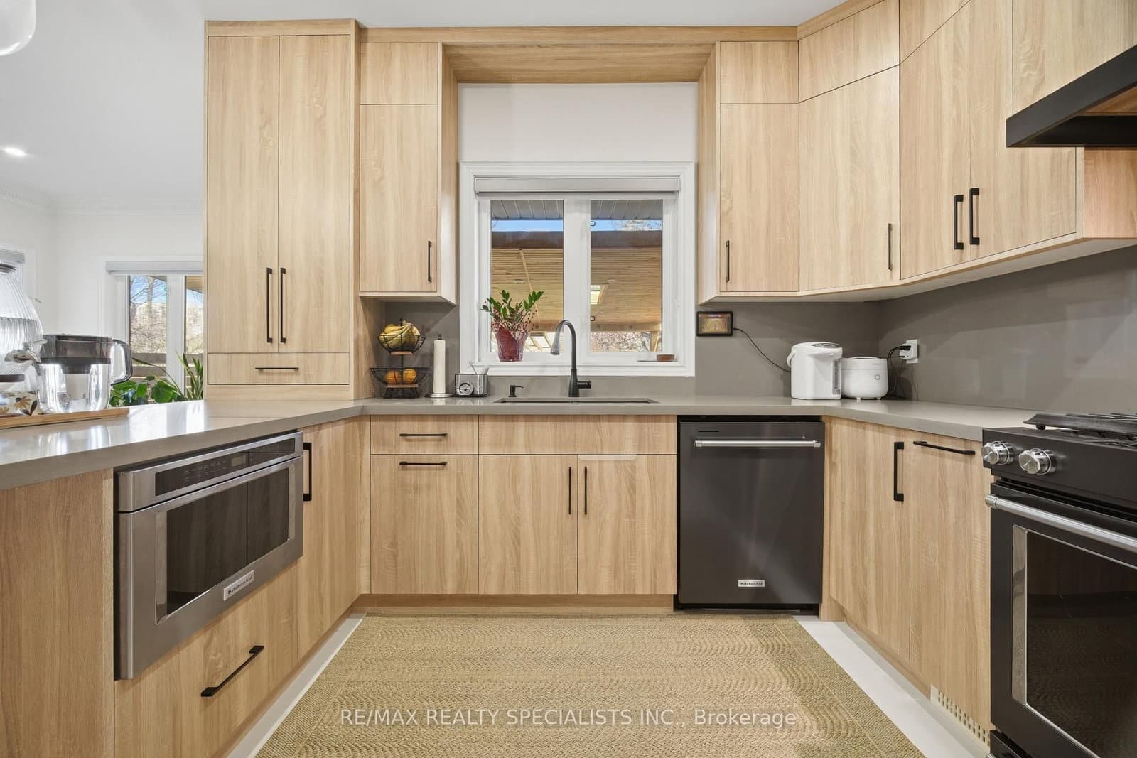 57 Fairview Road W thumbnail 48