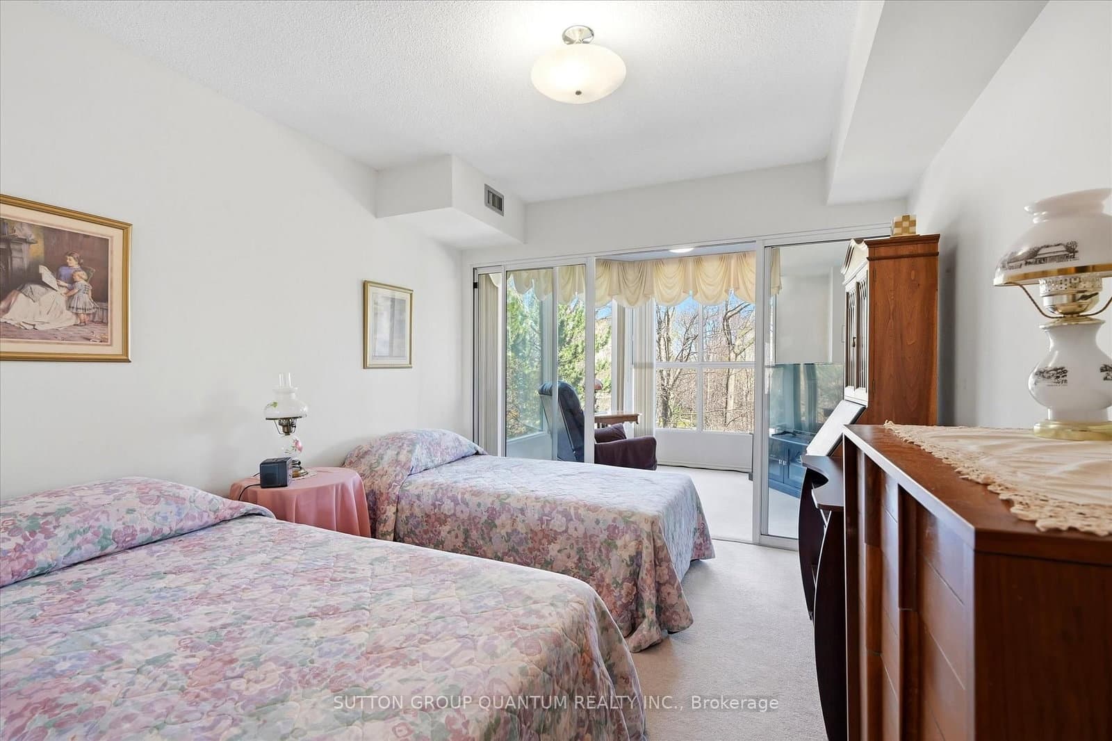 1271 Walden Circle, Unit 403 thumbnail 22