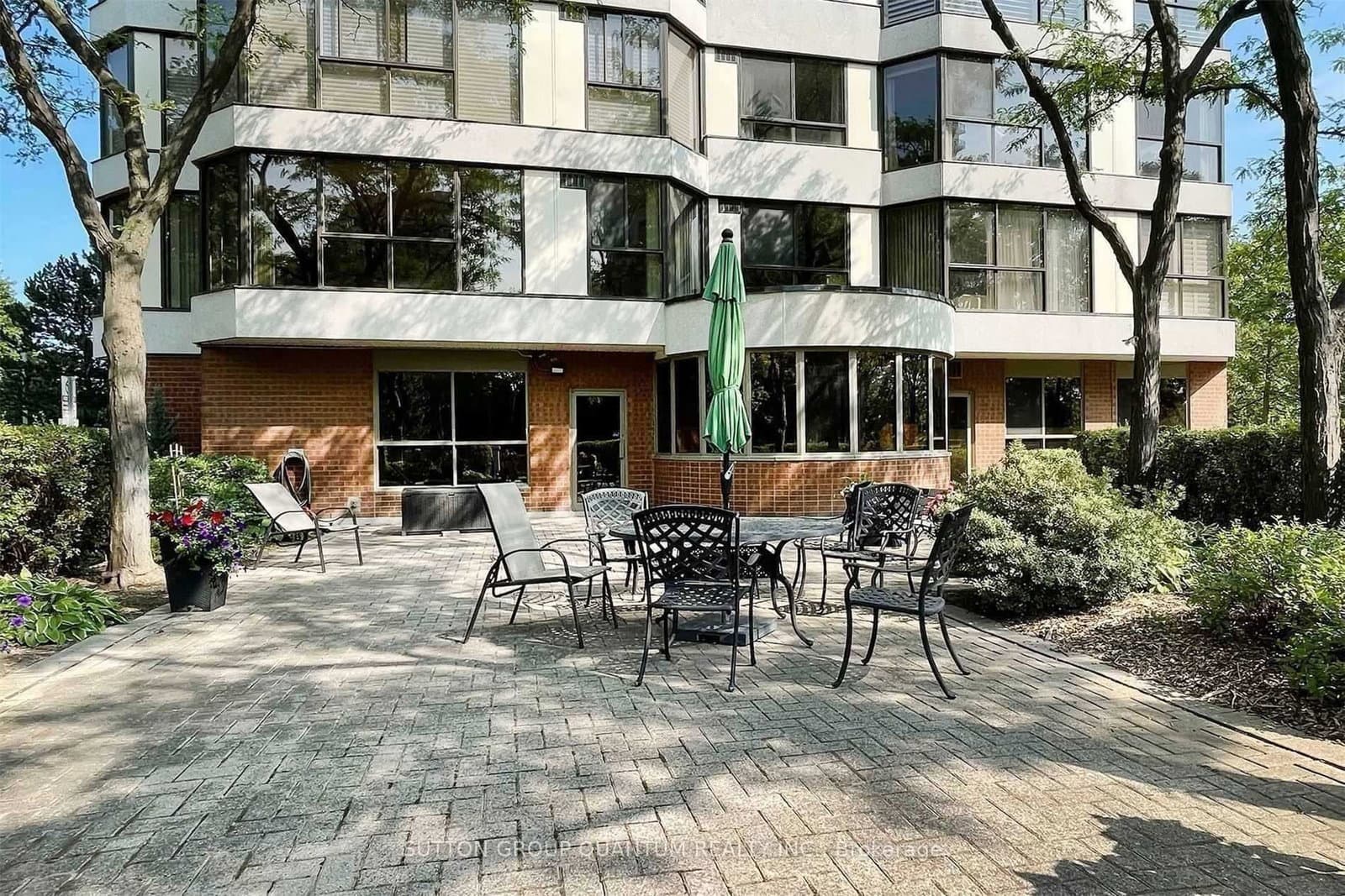 1271 Walden Circle, Unit 403 thumbnail 3