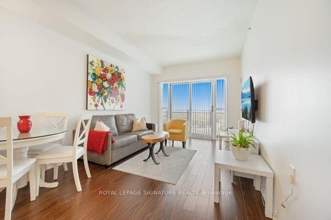810 Scollard Court, Unit 1003 thumbnail 11