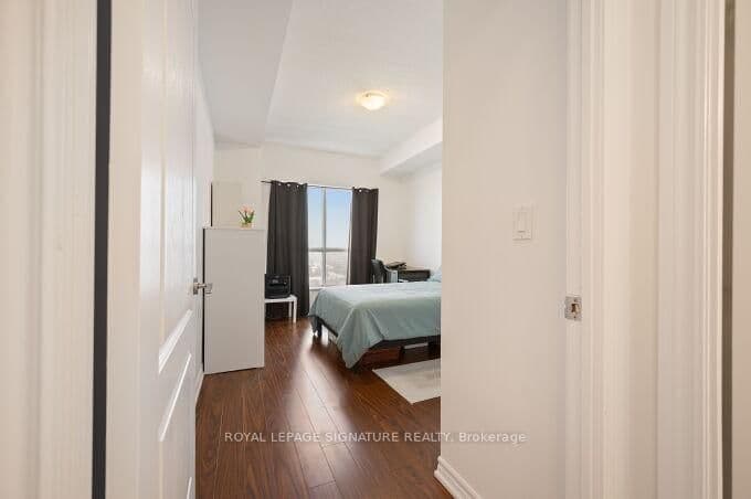 810 Scollard Court, Unit 1003 thumbnail 17