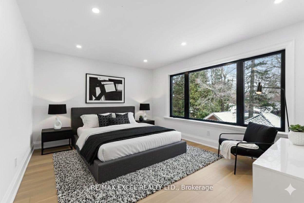 34 Raymond Avenue thumbnail 16