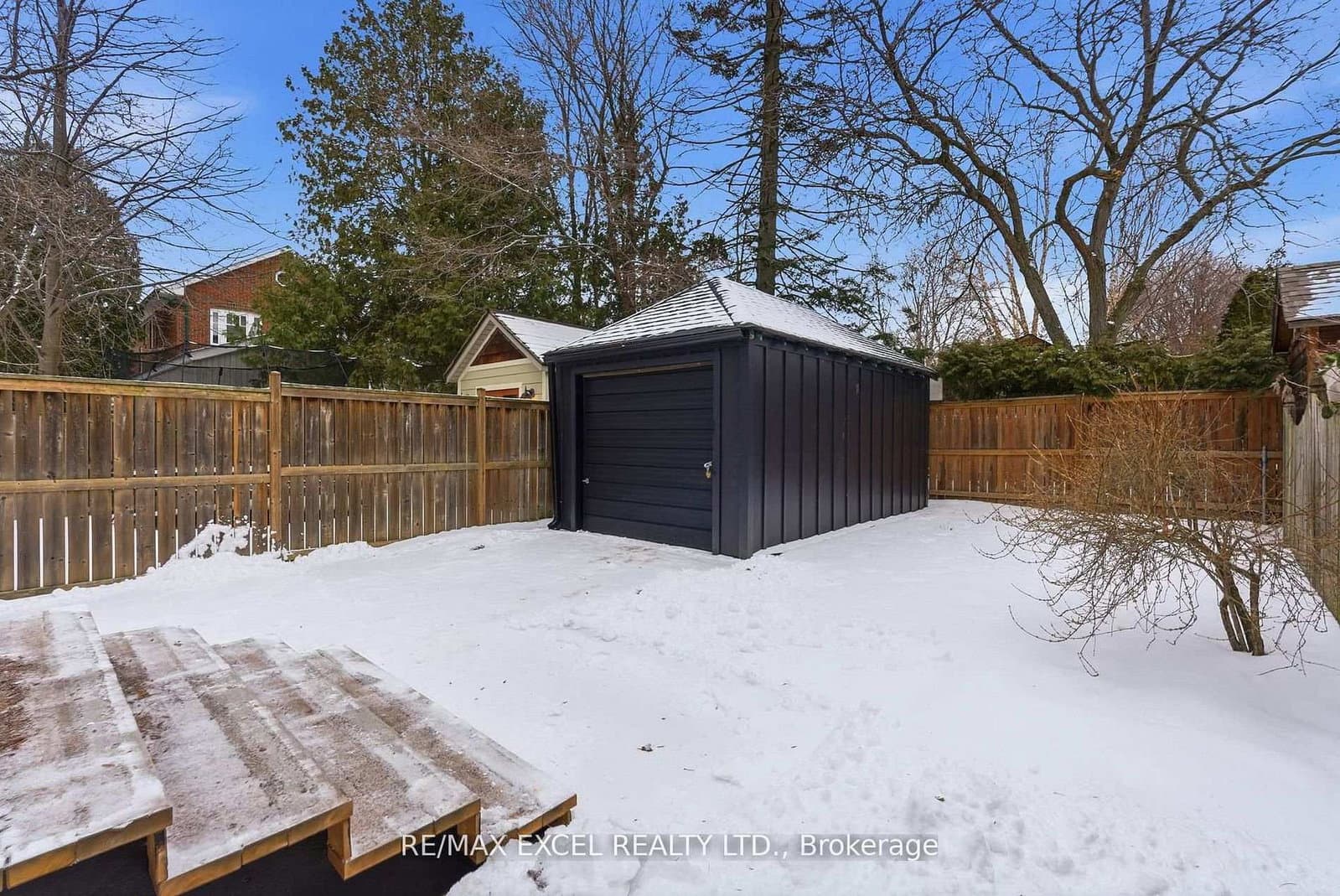 34 Raymond Avenue thumbnail 35