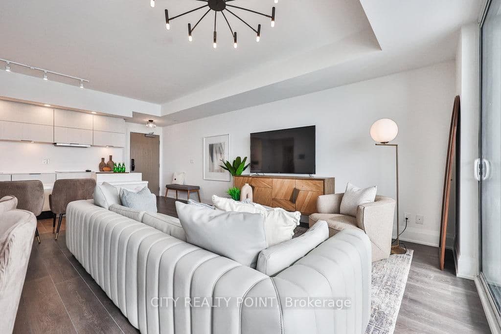 370 Martha Street, Unit 2204 thumbnail 14