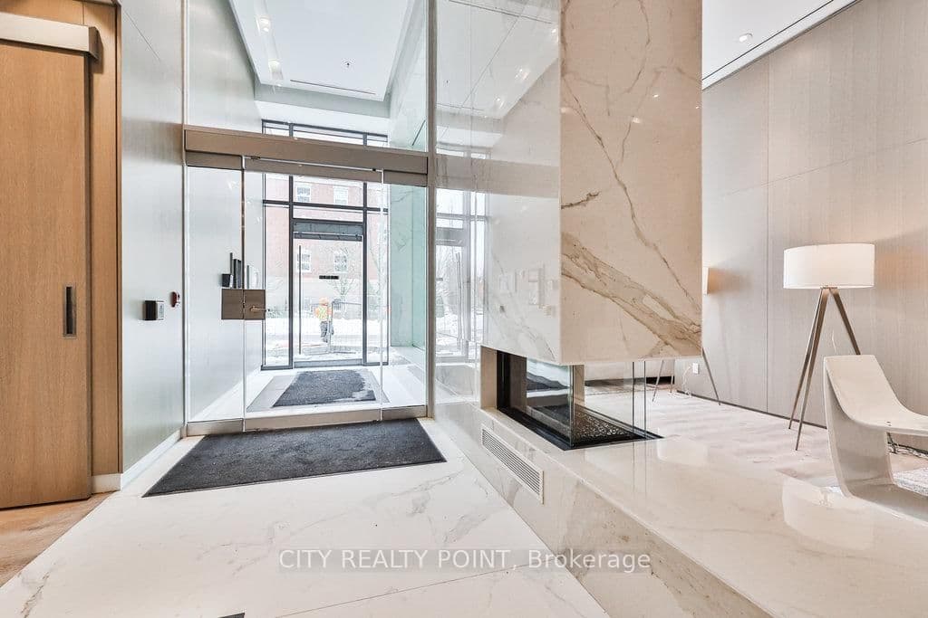 370 Martha Street, Unit 2204 thumbnail 2