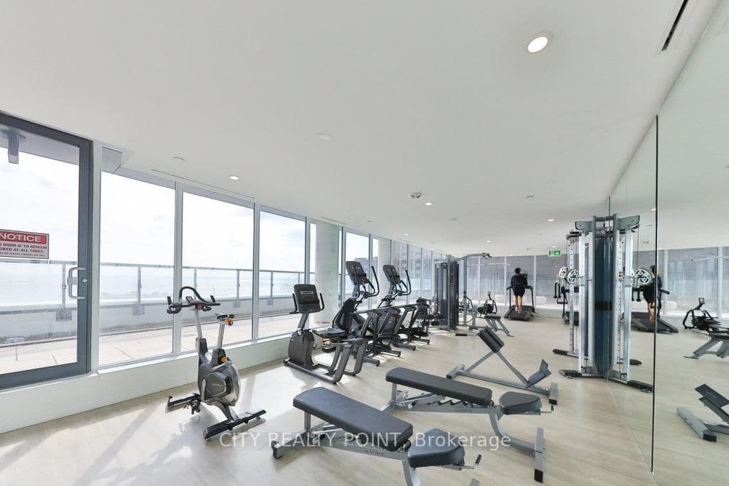 370 Martha Street, Unit 2204 thumbnail 35