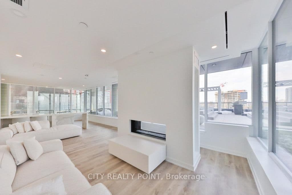 370 Martha Street, Unit 2204 thumbnail 38