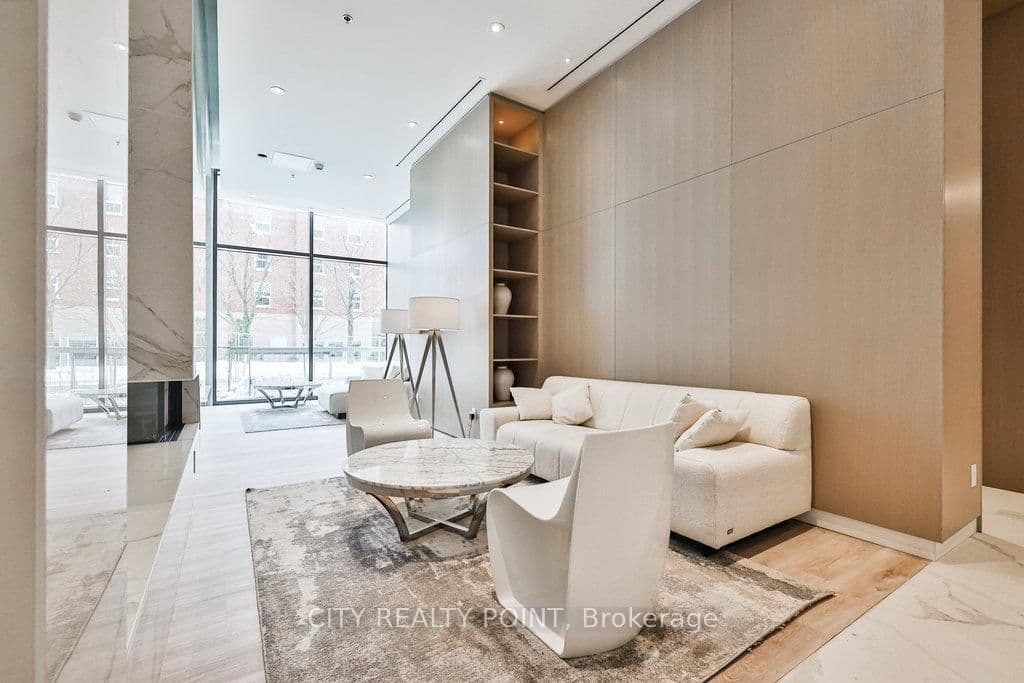 370 Martha Street, Unit 2204 thumbnail 4