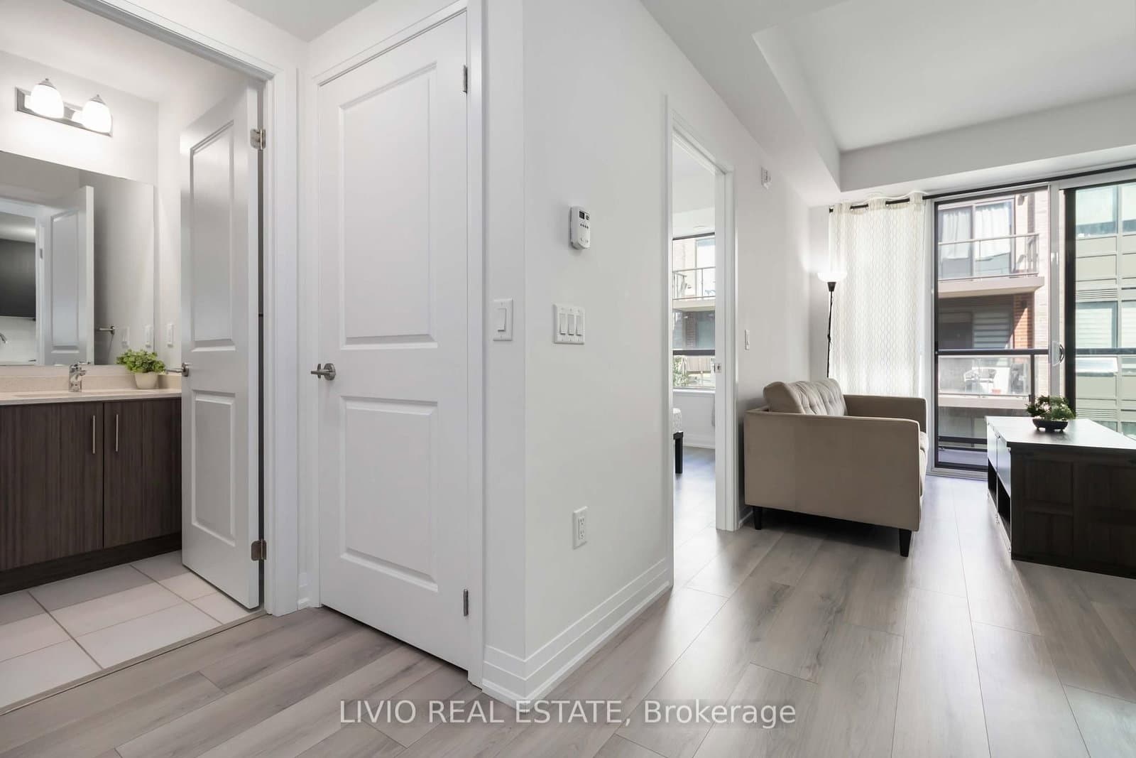 95 Attmar Drive, Unit 206 thumbnail 9
