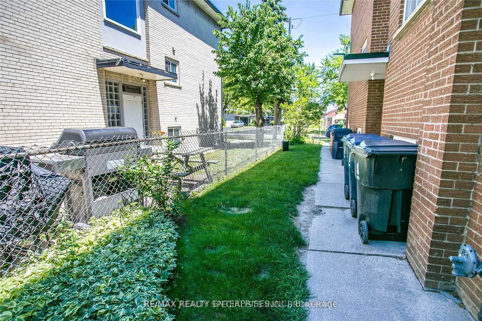 54 Rabbit Lane thumbnail 9
