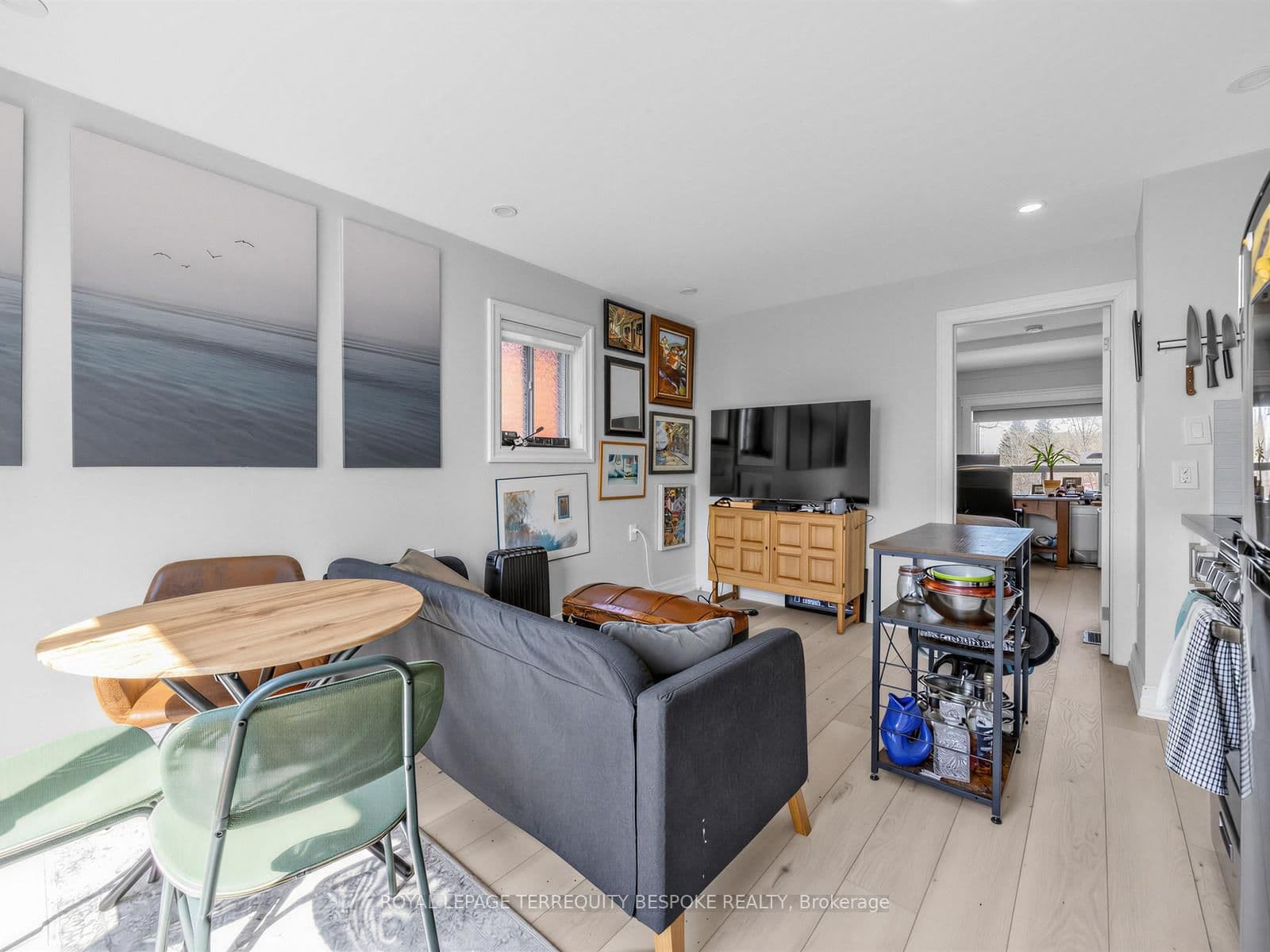 61 Chelsea Avenue thumbnail 7