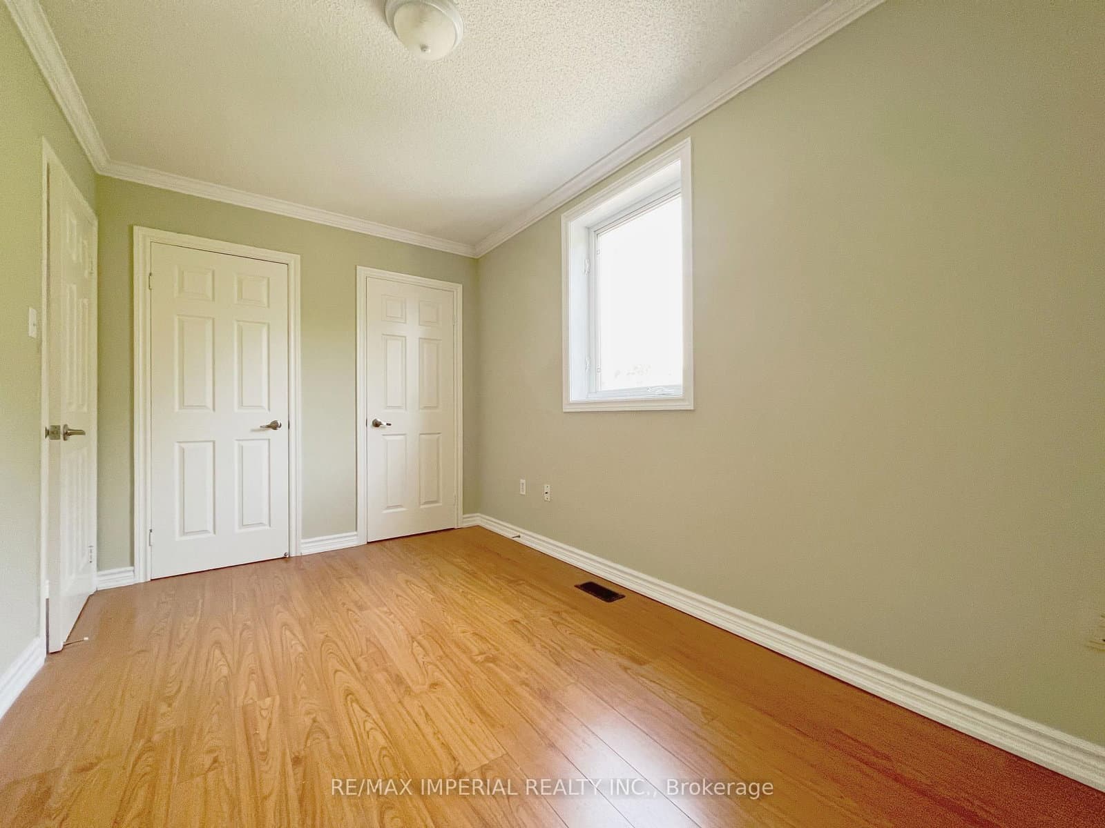 621A The Queensway thumbnail 21