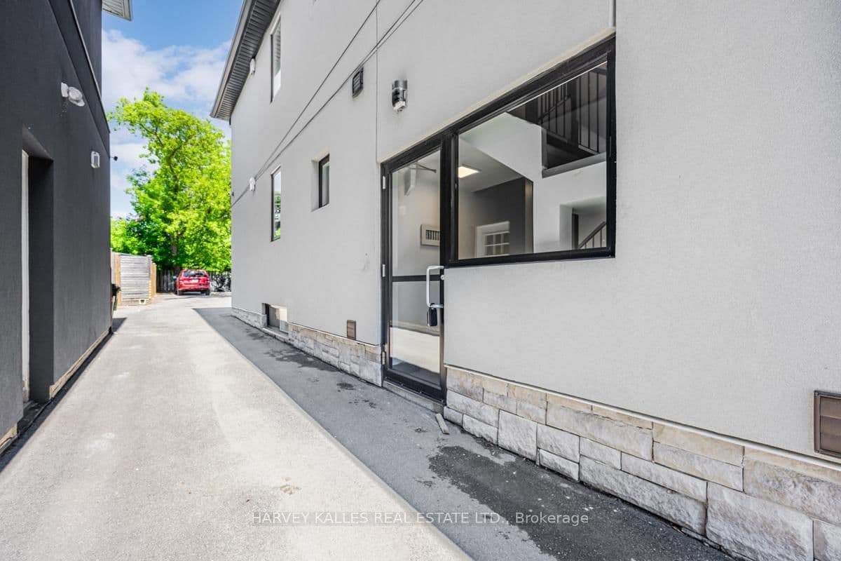 18 Cavell Avenue thumbnail 4