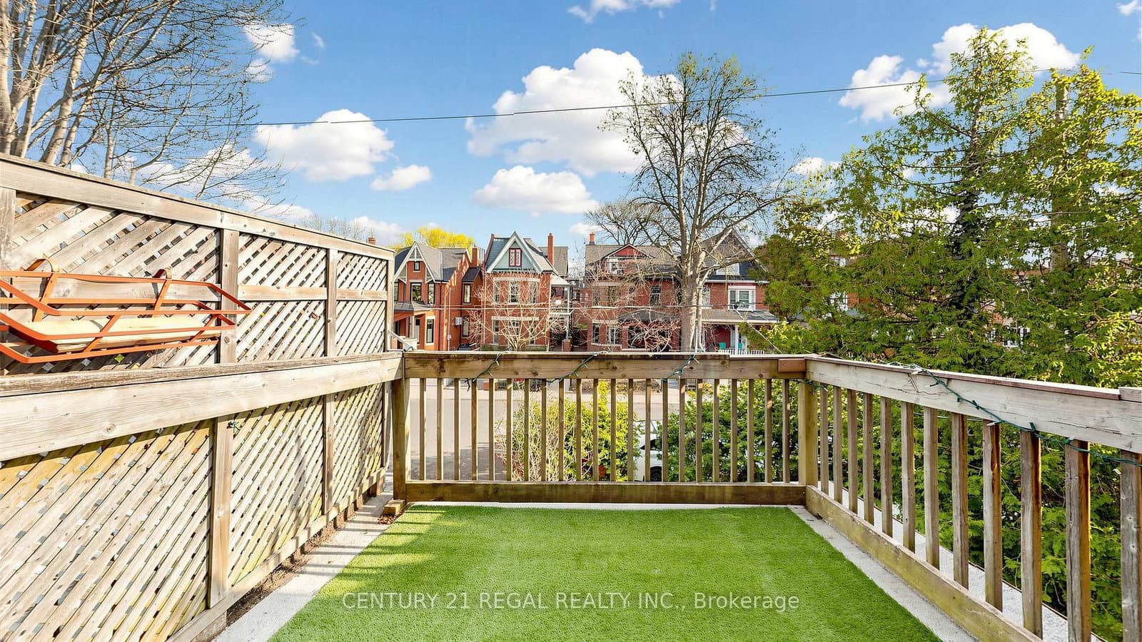 26 MACDONELL Avenue thumbnail 29