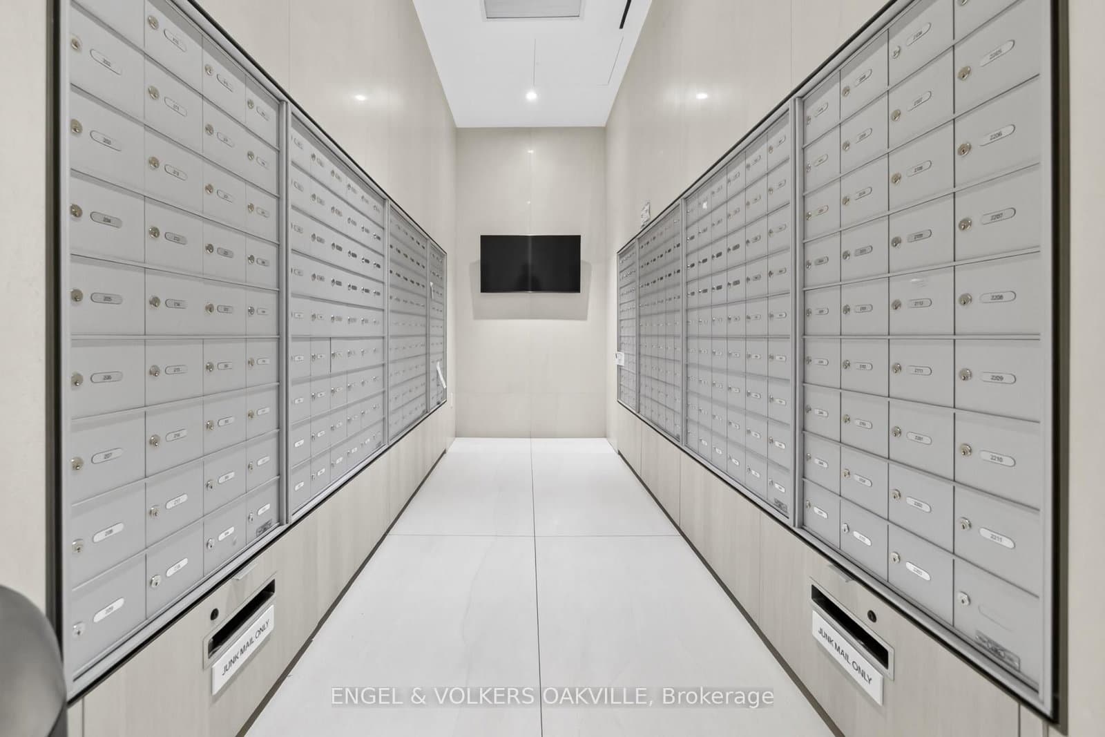 28 Ann Street, Unit 418 thumbnail 5