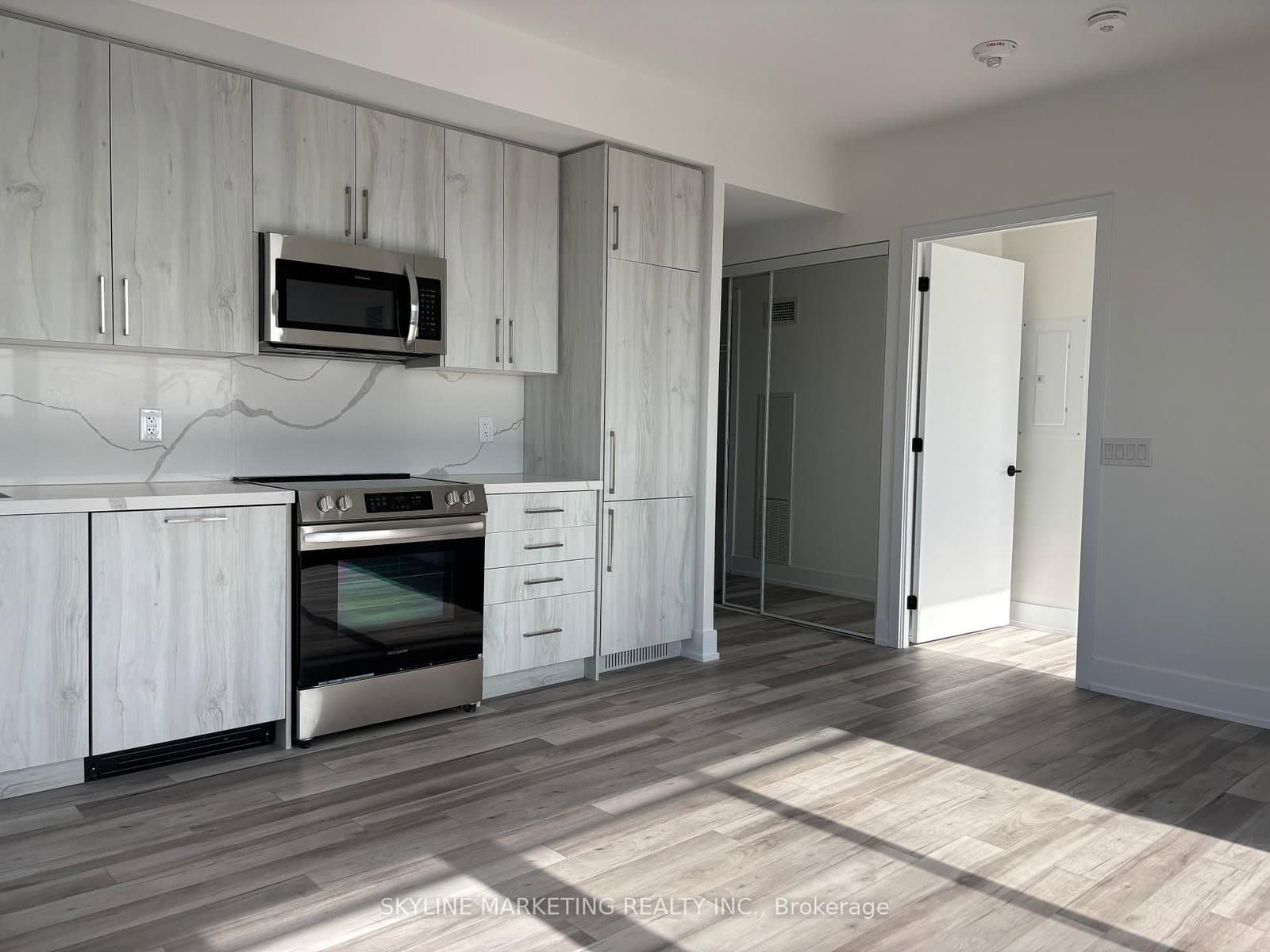 2450 Old Bronte Road, Unit 445 thumbnail 4