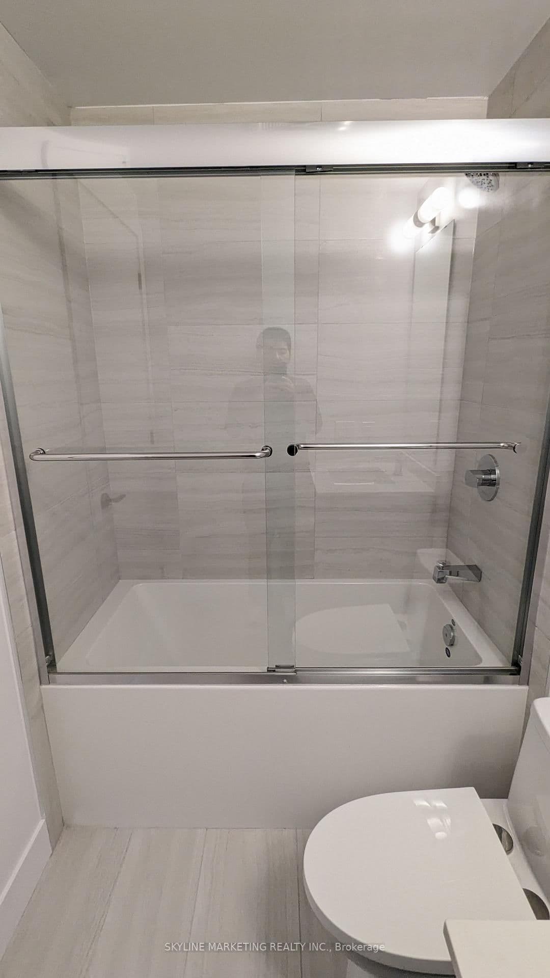 2450 Old Bronte Road, Unit 733 thumbnail 8