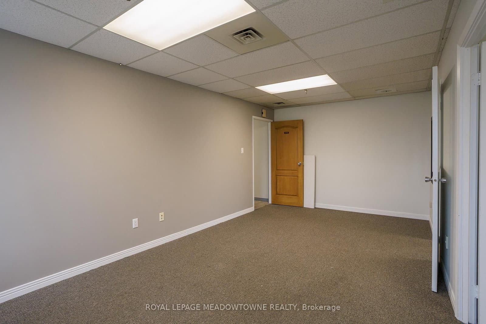 295 Alliance Road, Unit E thumbnail 2