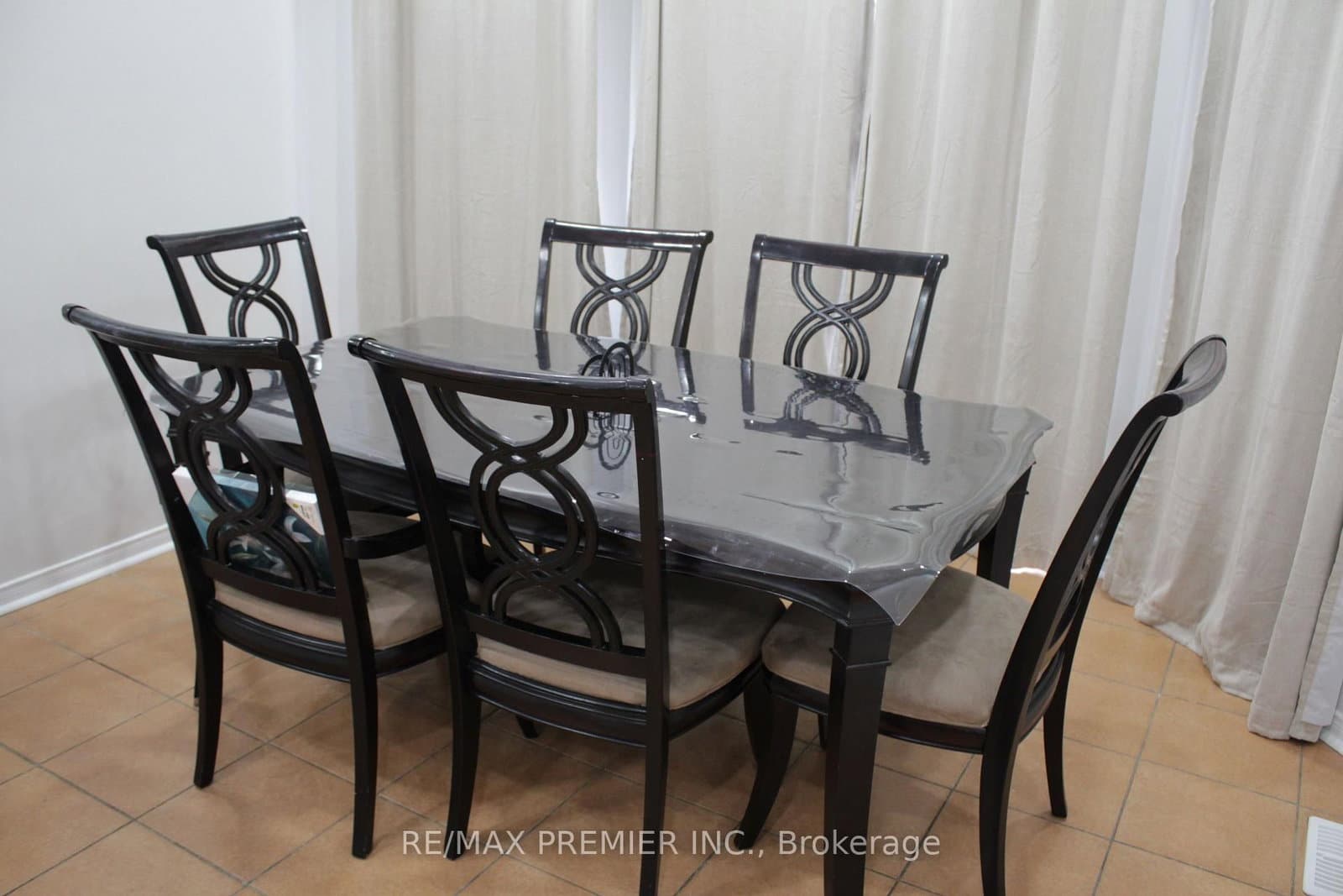 25 Westbrook Avenue, Unit A thumbnail 12