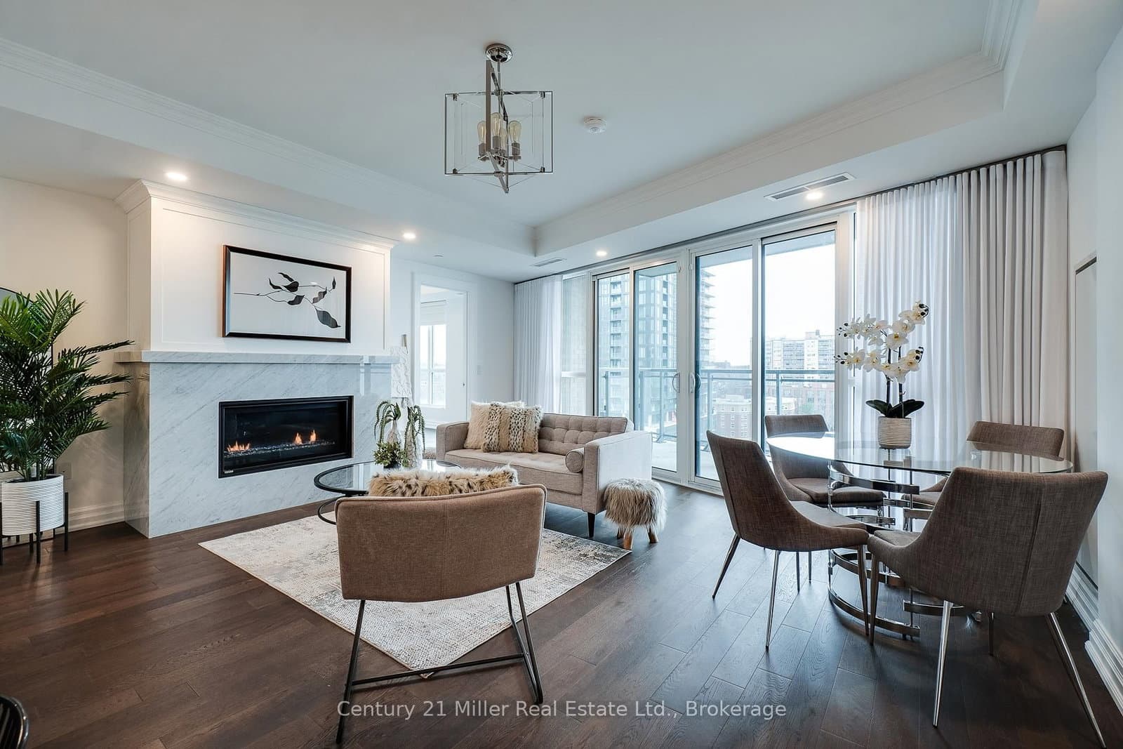 2060 Lakeshore Road, Unit 802 thumbnail 13