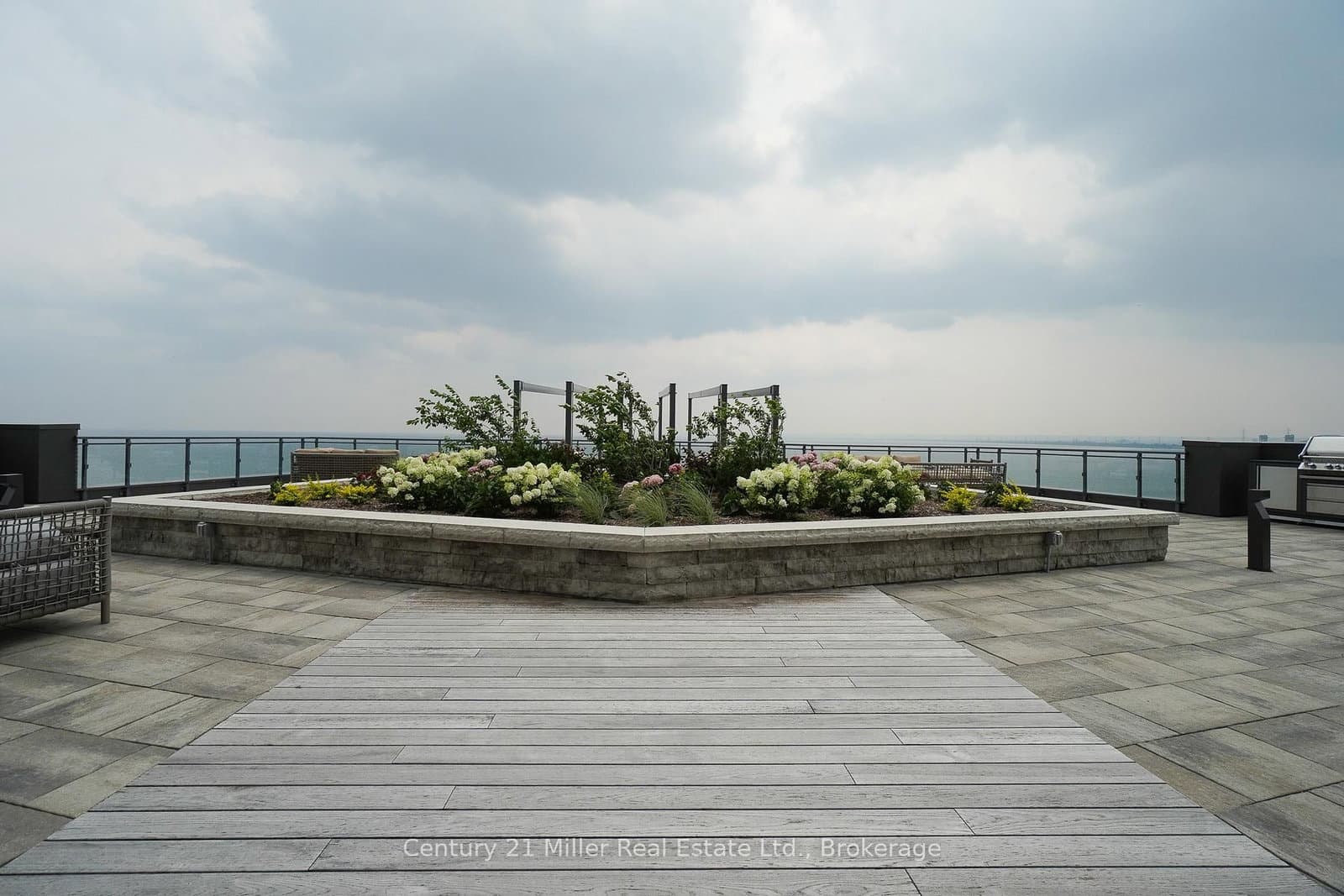 2060 Lakeshore Road, Unit 802 thumbnail 28