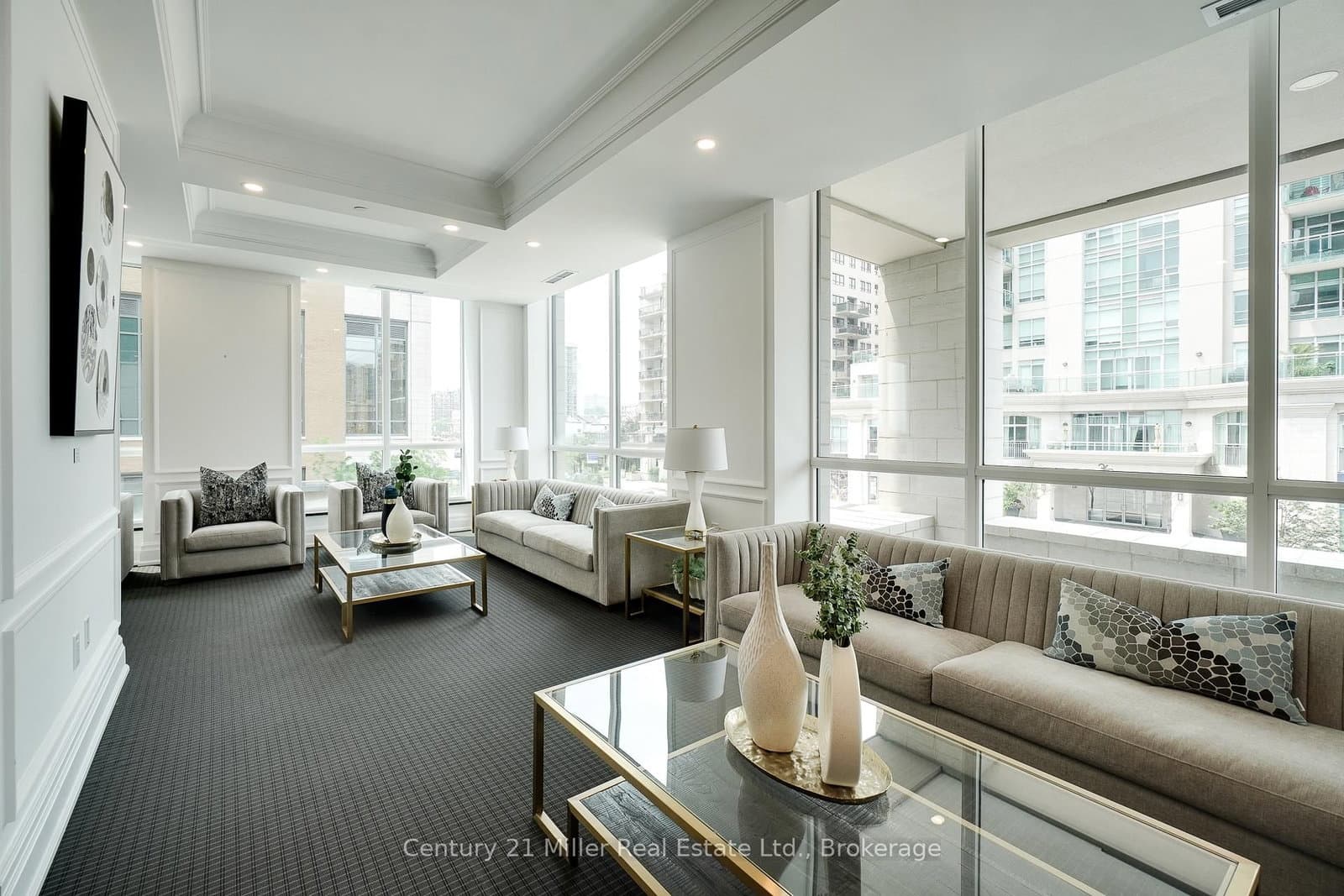 2060 Lakeshore Road, Unit 802 thumbnail 33