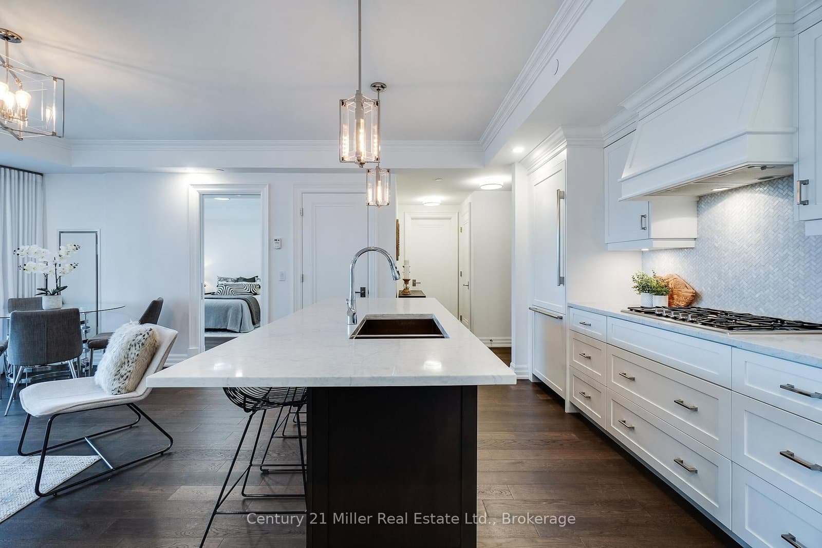 2060 Lakeshore Road, Unit 802 thumbnail 7