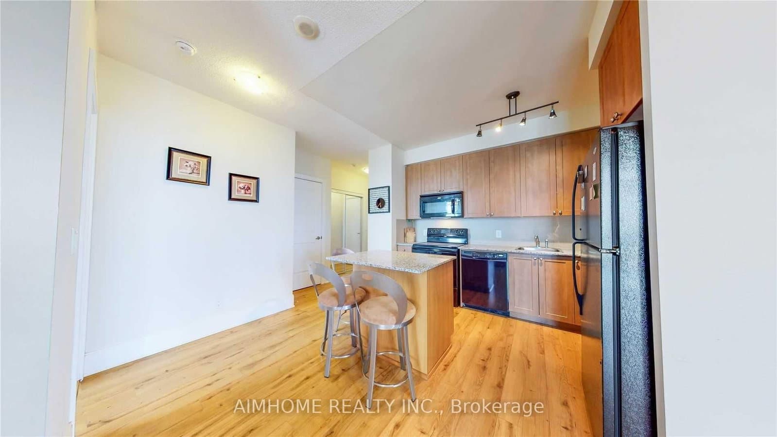 330 Burnhamthorpe Road W, Unit 2907 thumbnail 10