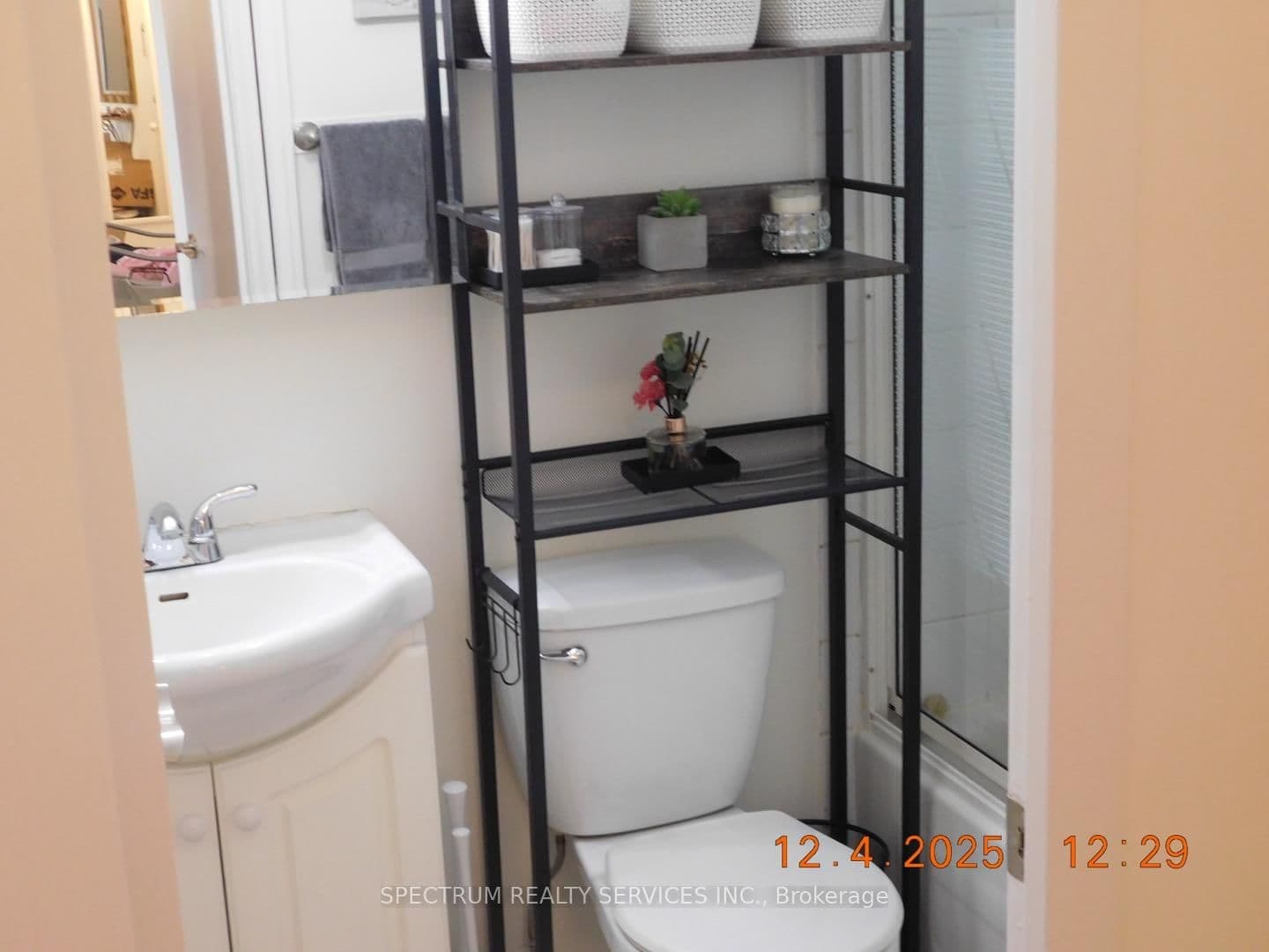 3320 Fieldgate Drive, Unit 808 thumbnail 10