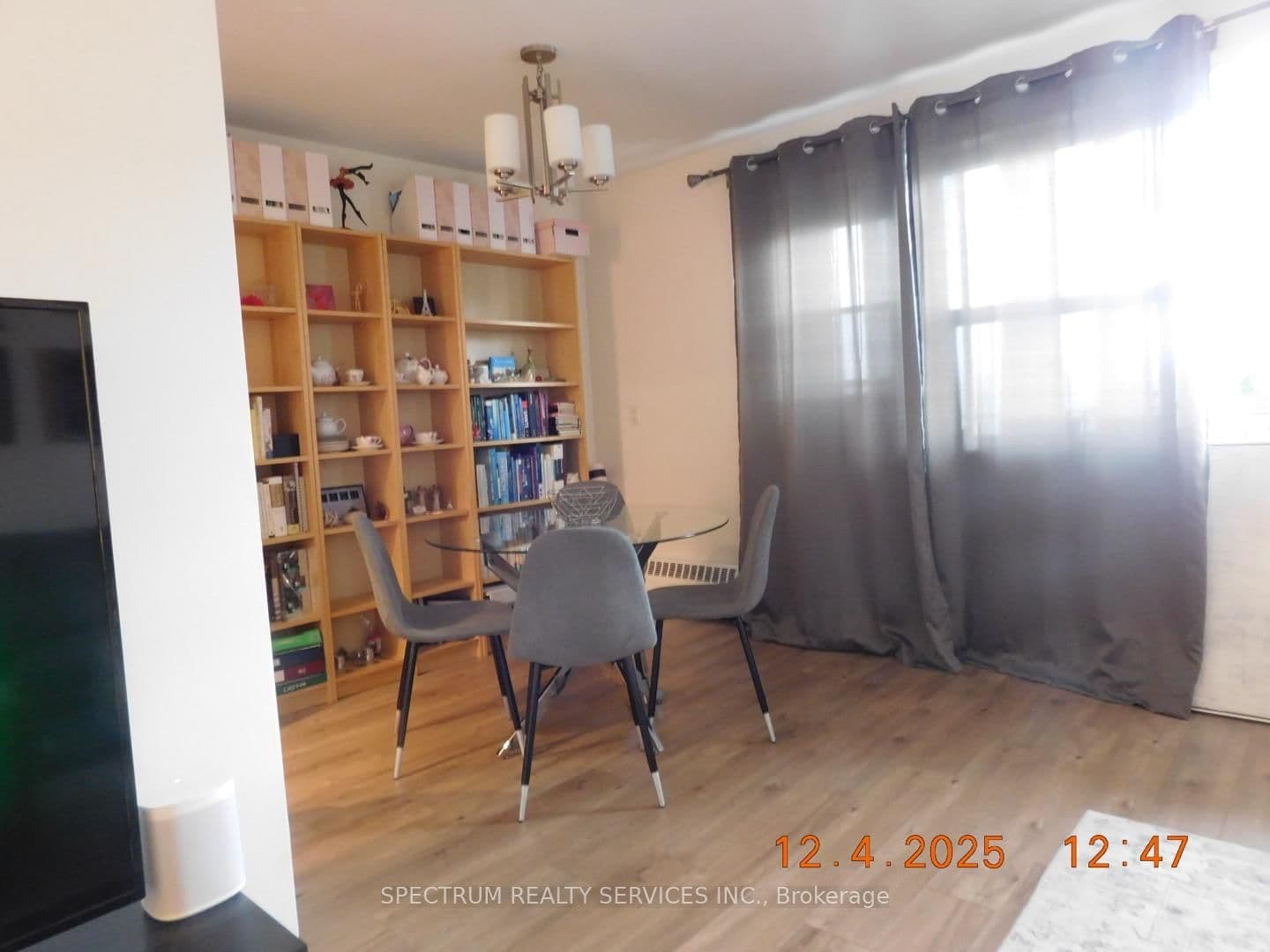3320 Fieldgate Drive, Unit 808 thumbnail 3